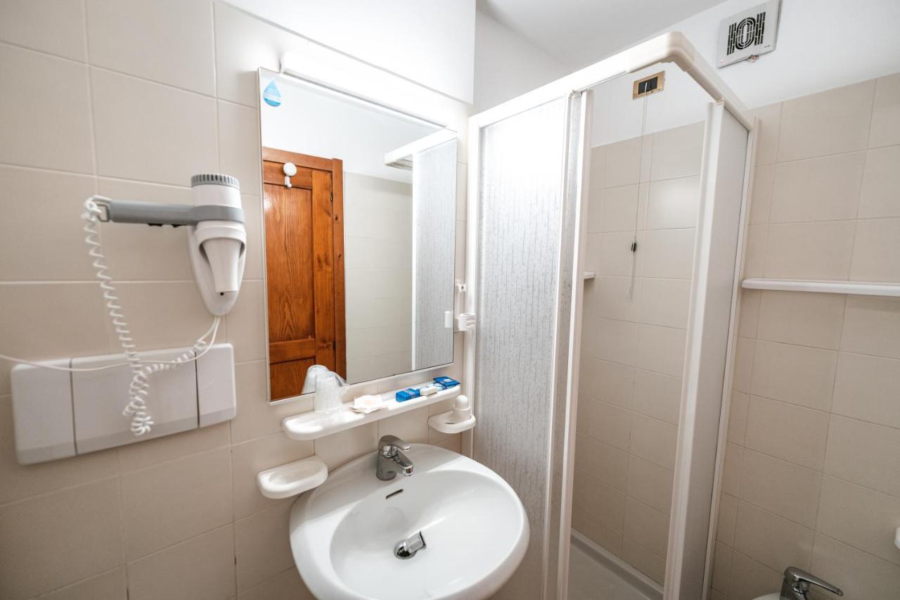Smart Hotel Renzi Folgarida Extérieur photo