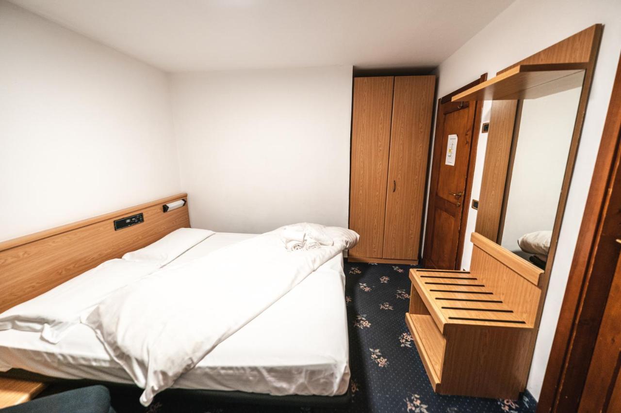Smart Hotel Renzi Folgarida Extérieur photo
